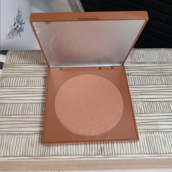 Colourpop Blush Bundle - All 5 Makeup Items! - Picture 5 of 9